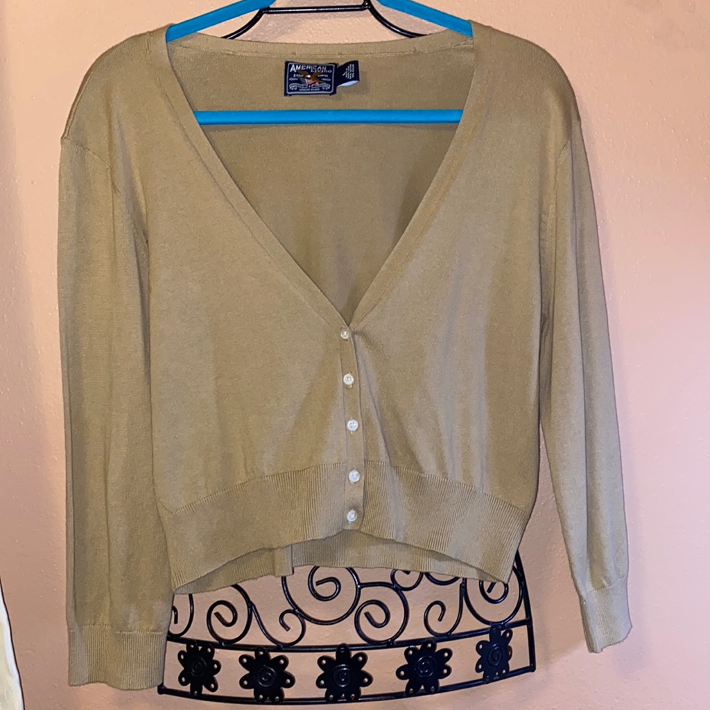 American Living Tan Cropped Long Sleeved Cardigan With Buttons
